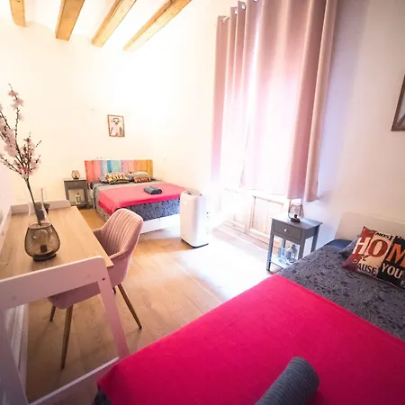 - Princesa Hostel