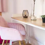 - Princesa بيت شباب برشلونة